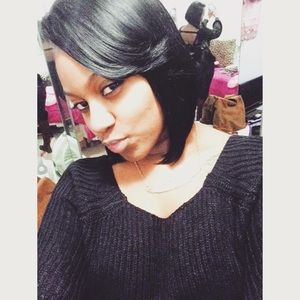 Meet your Posher, Adrienne